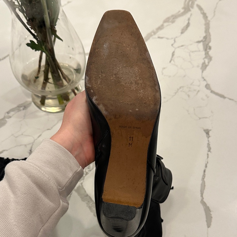 Donald J. Pliner Black Leather Pointed-Toe Mid-Heel Ankle Boots - Picture 12 of 12
